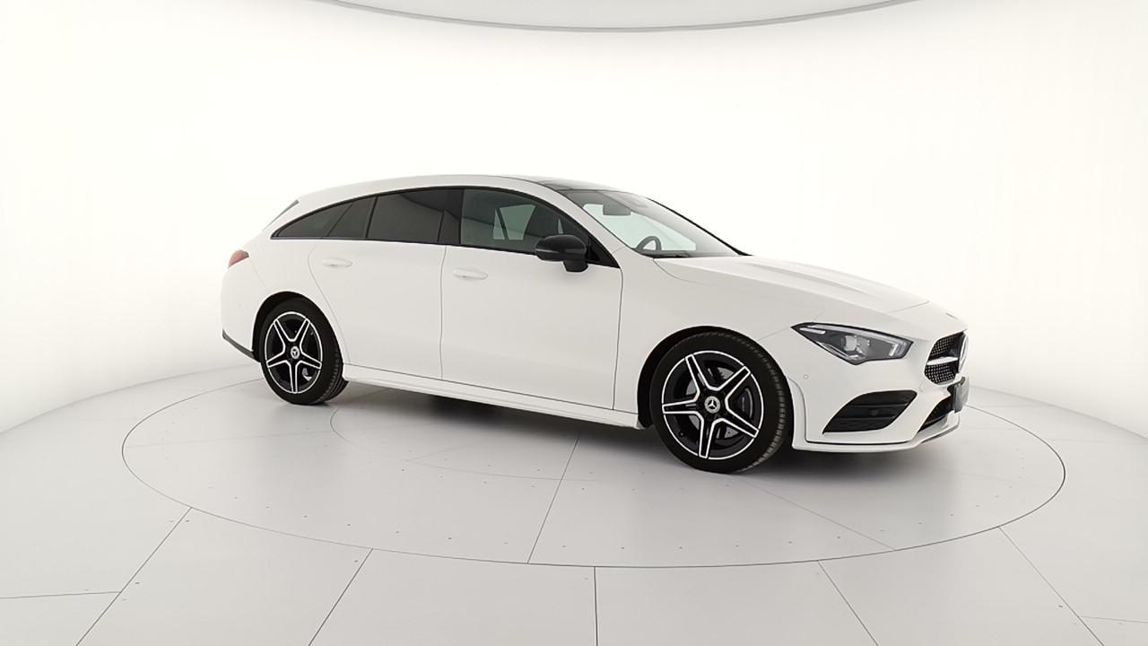 Mercedes-Benz CLA Sh.Brake - X118 - CLA Shooting Brake 200 d Premium auto