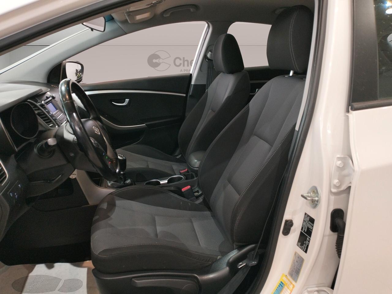 Hyundai i30 5p 1.6 crdi Comfort 128cv