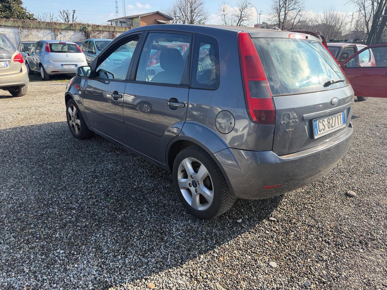 Ford Fiesta 1.4 TDCi 5p. Ghia