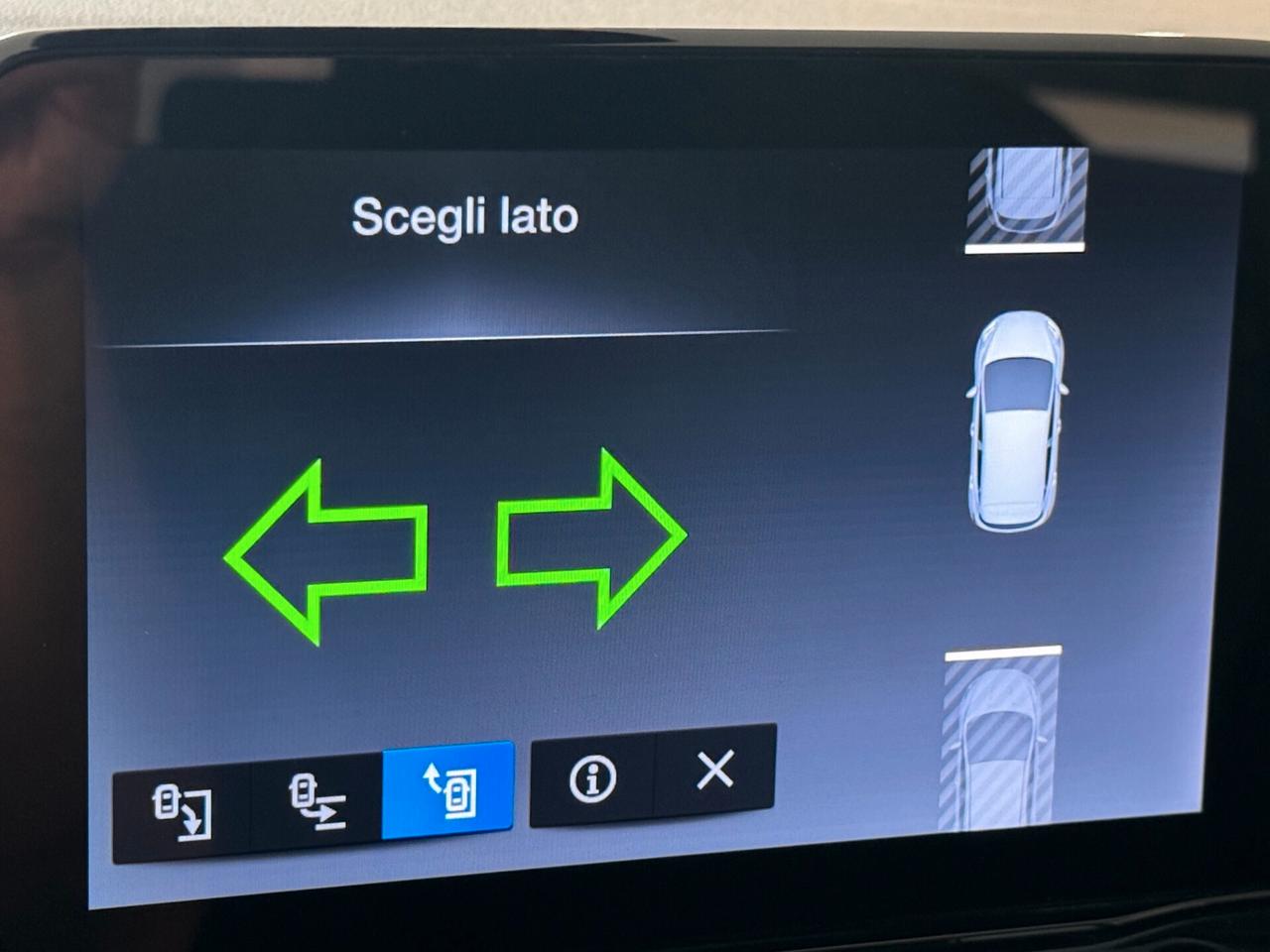 Ford Fiesta 5p 1.1 Titanium 75cv Led App conn Cam 16" (Neopat)