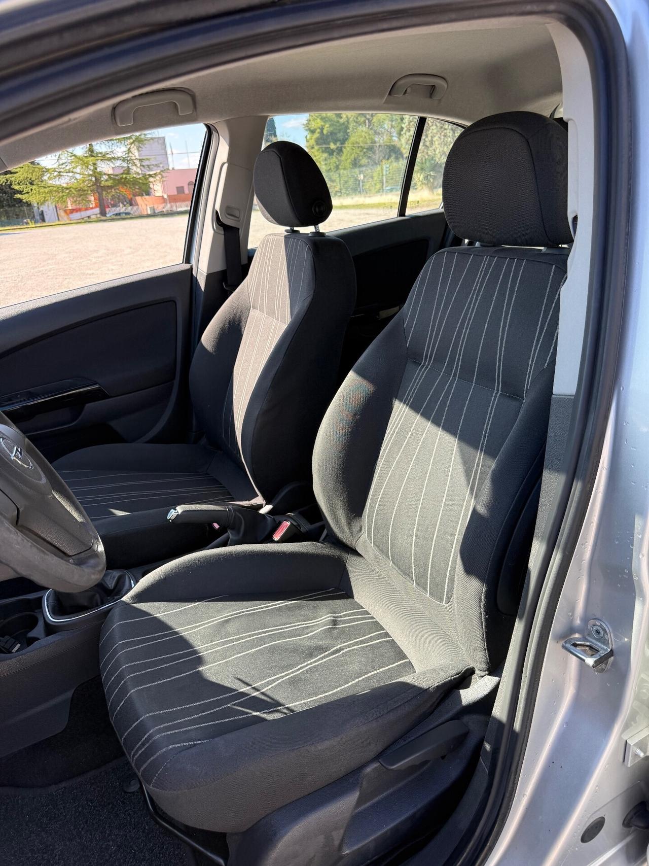 Opel Corsa Diesel 1.3 CDTi uniproprietaria neopatentati