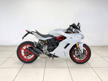 DUCATI 939 Super Sport S White