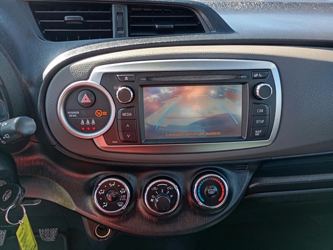 Toyota Yaris 1.0 5 porte Active