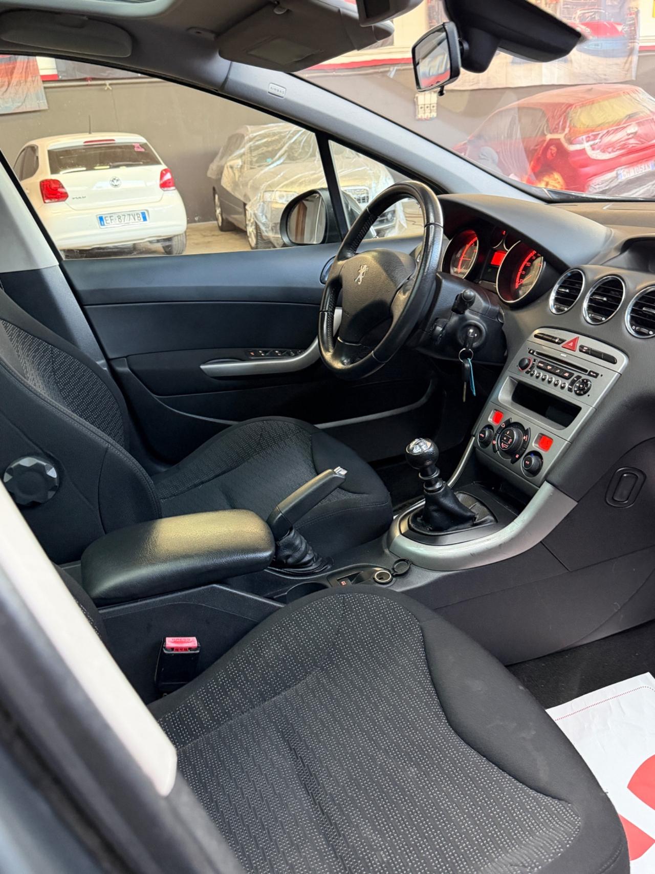 Peugeot 308 1.6 HDi 110CV SW Ciel Premium