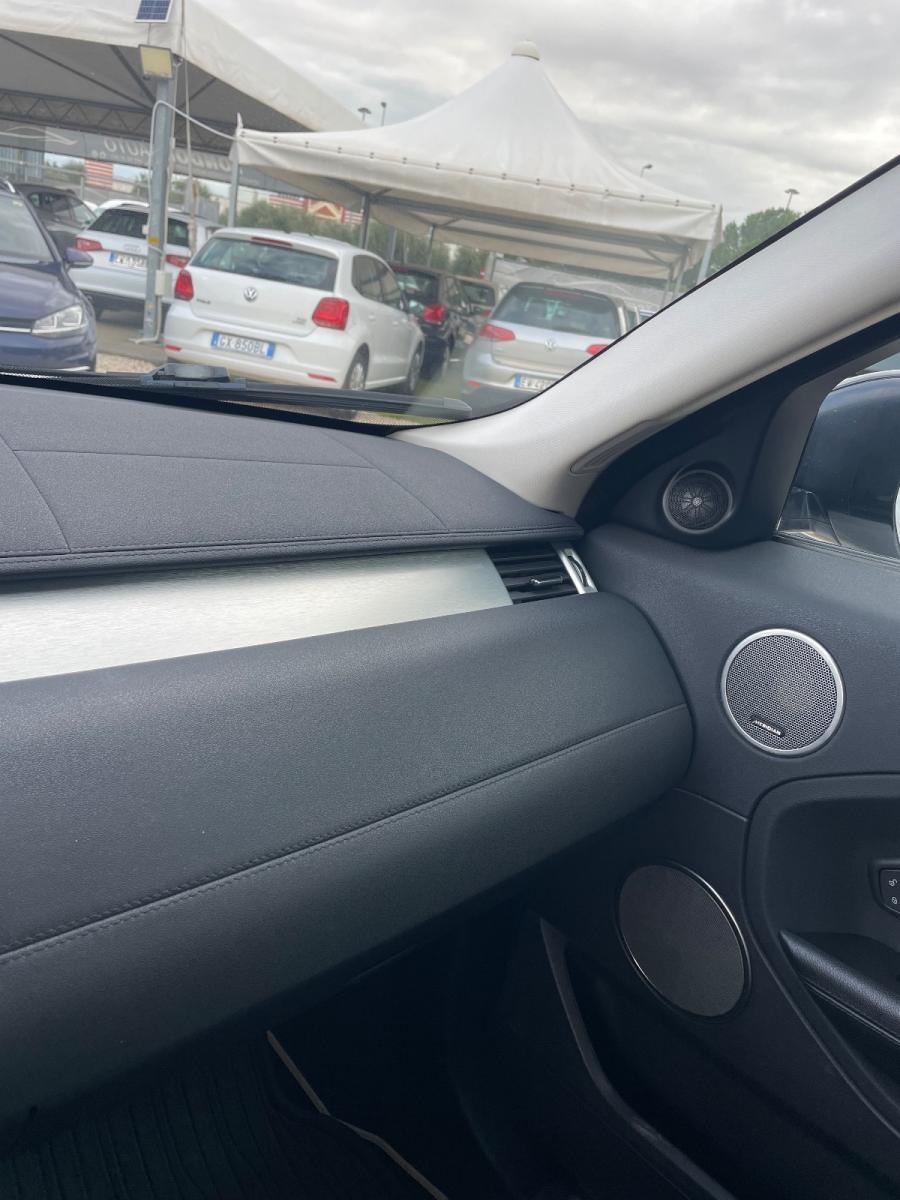 LAND ROVER - Range Rover Evoque - 2.2 TD4 5p. British Edition Dynamic