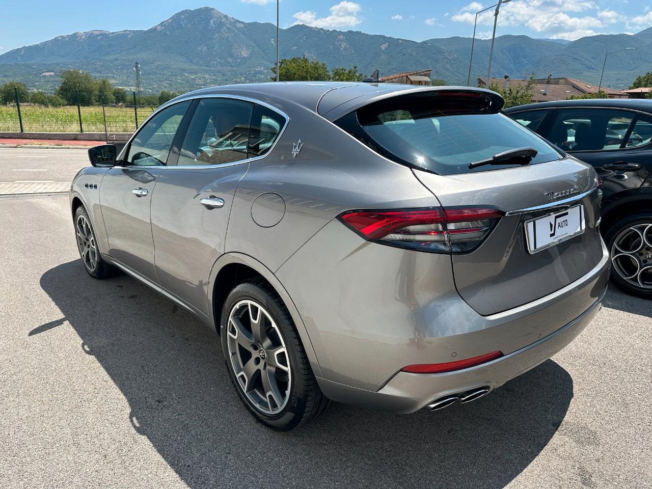 Maserati Levante 2.0 mhev Executive 330cv auto