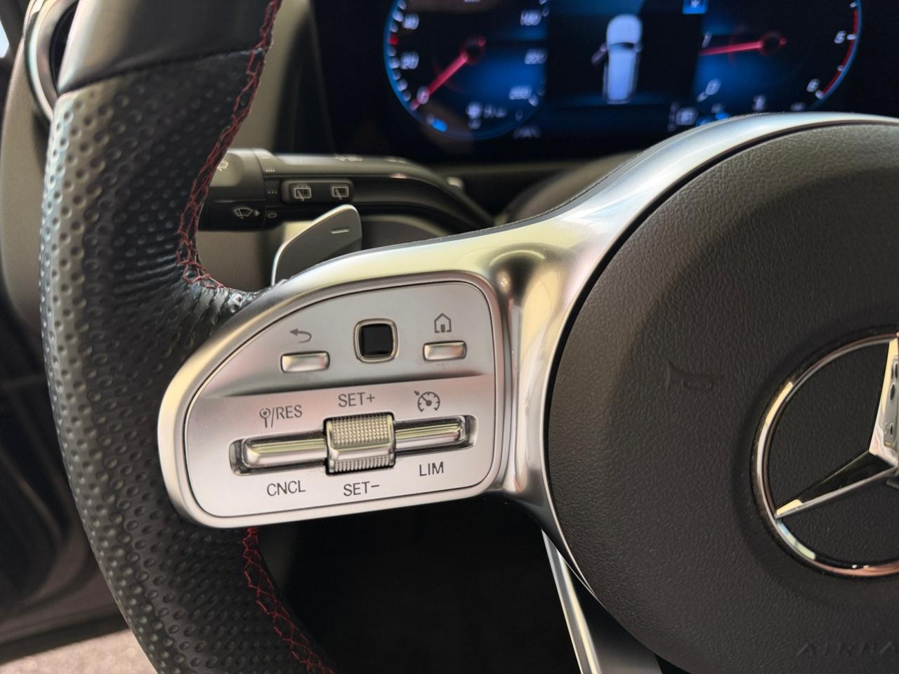 Mercedes GLB 200 d Premium auto