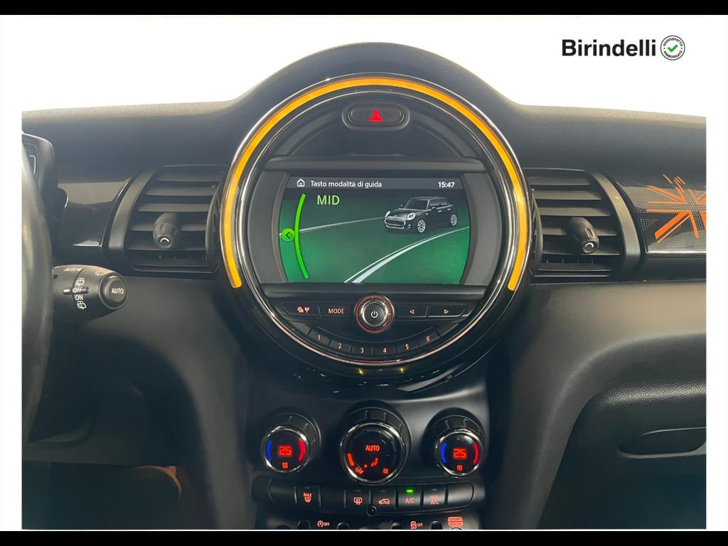 MINI Mini 5 porte (F55) - Mini 1.5 Cooper D Hype 5 porte