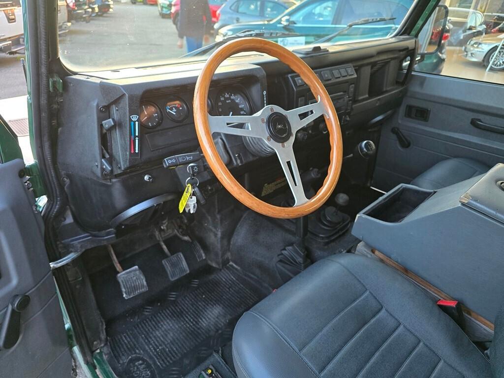 Land Rover Defender 130 2.5 Td5 RESTAURATO