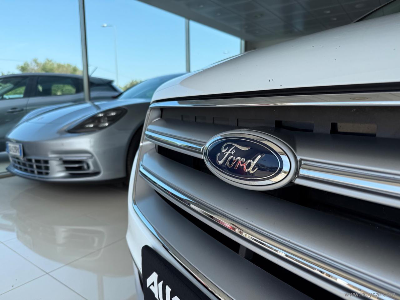 FORD Kuga 1.5 TDCI 120 CV S&S 2WD Titanium