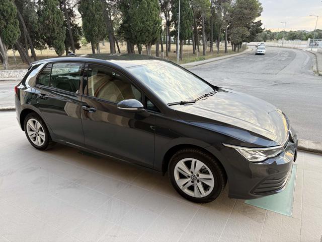 VOLKSWAGEN Golf 2.0 TDI 150 CV DSG SCR Life LUCI AMBIENTE