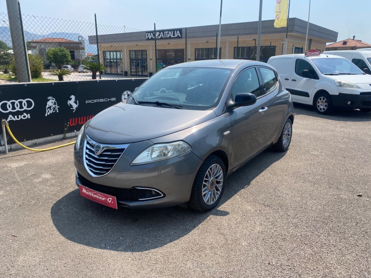 Lancia Ypsilon Oro