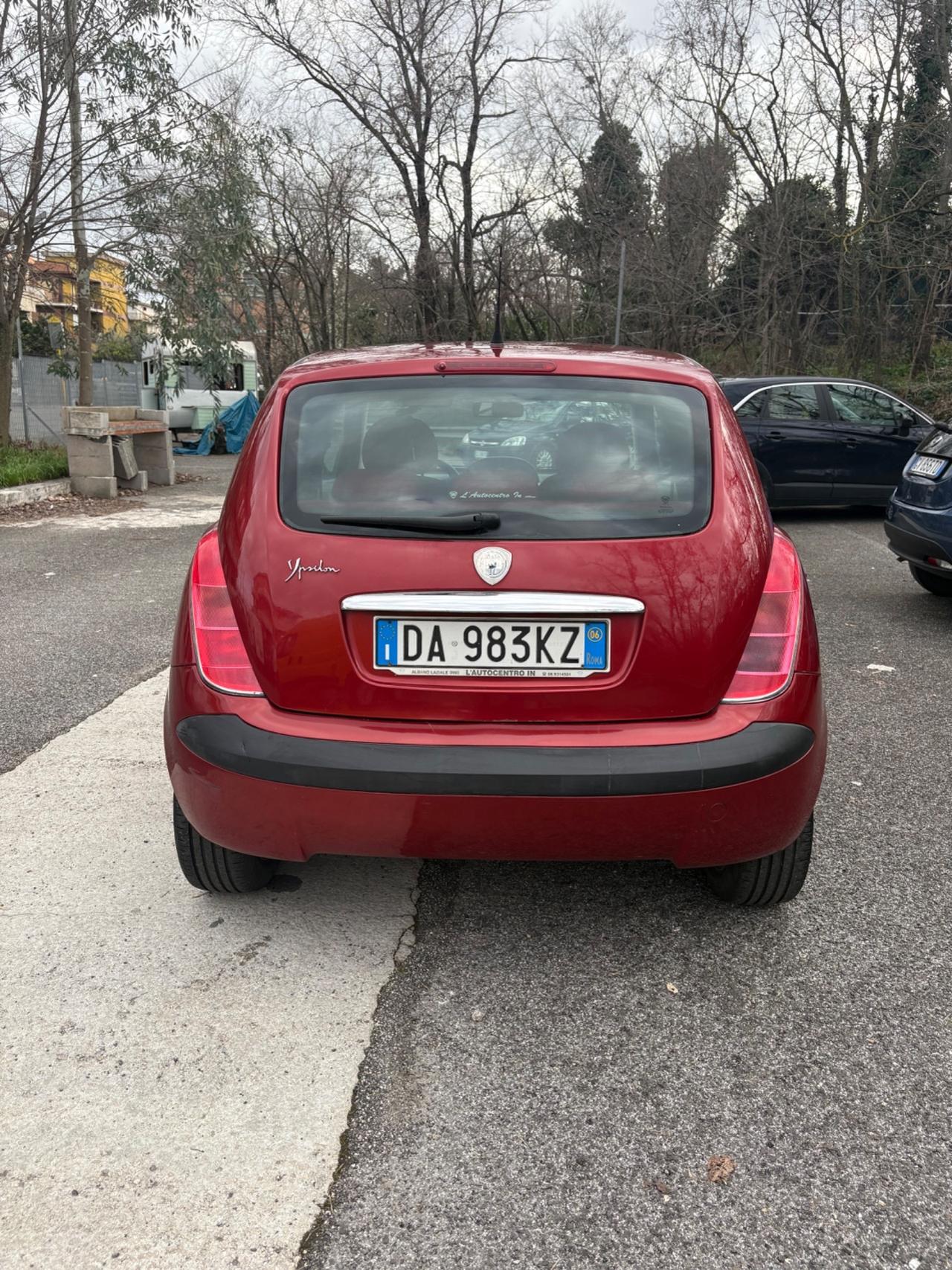 Lancia Ypsilon 1.2 16V Platino 94000 km