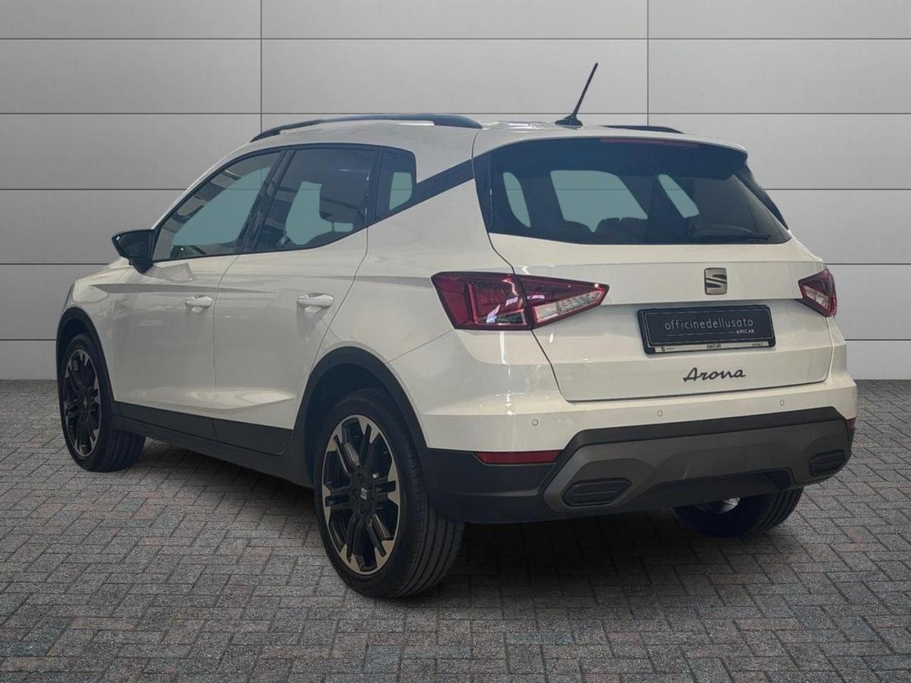 Seat Arona 1.0 ecotsi 95cv black edition