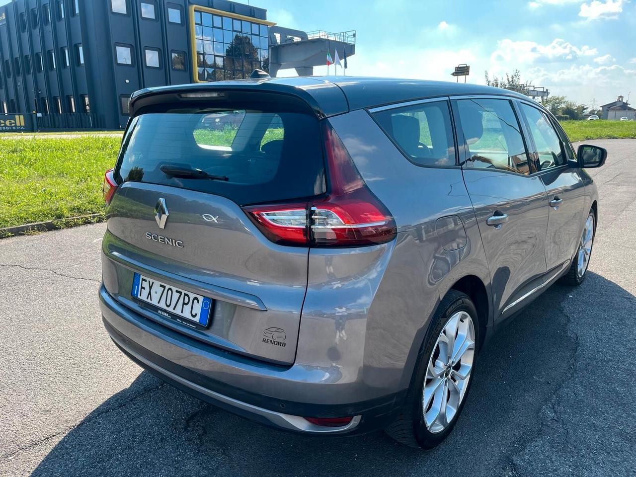 Renault Grand scenic TCe 140 CV