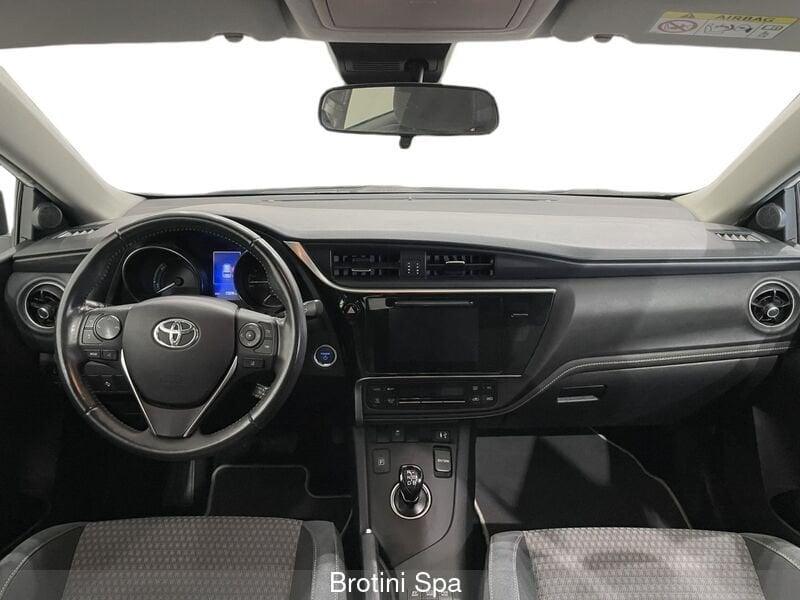 Toyota Auris Touring Sports 1.8 Hybrid Black Edition