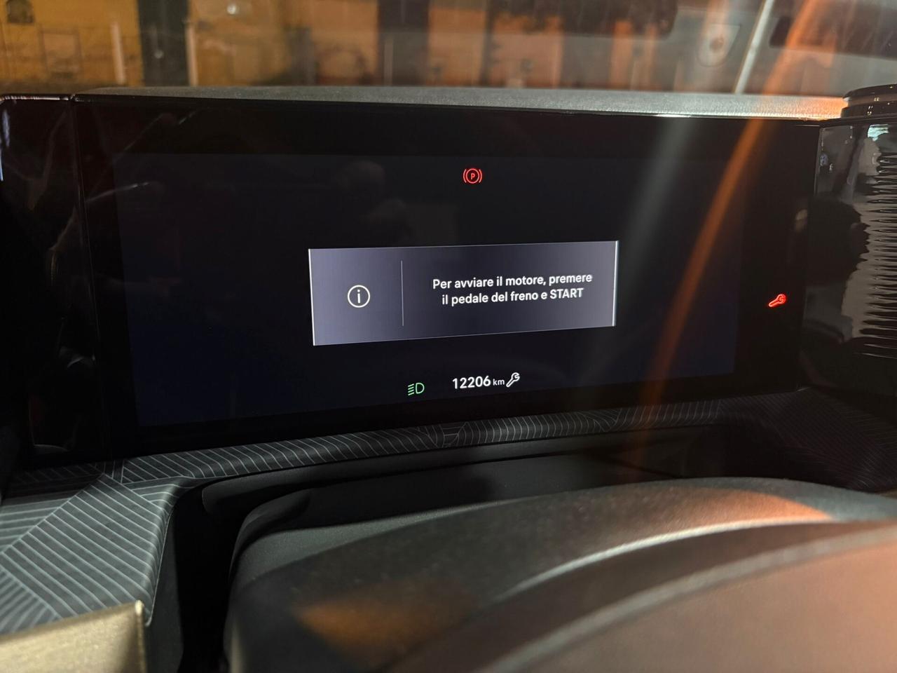Lancia Ypsilon Hybrid e-DCT Edizione Cassina
