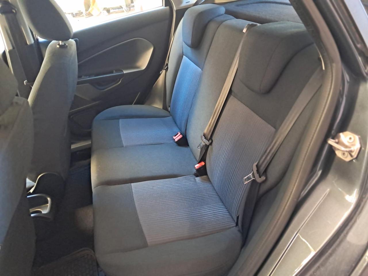 FORD FIESTA 1.6 Diesel 95CV-VISTA E PIACIUTA-Euro1890-