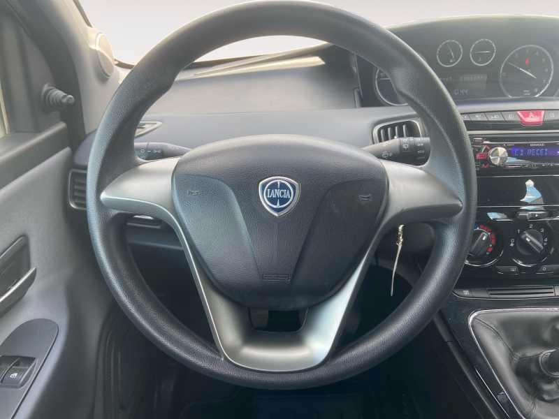 LANCIA Ypsilon 1.2 8v Elefantino 69cv