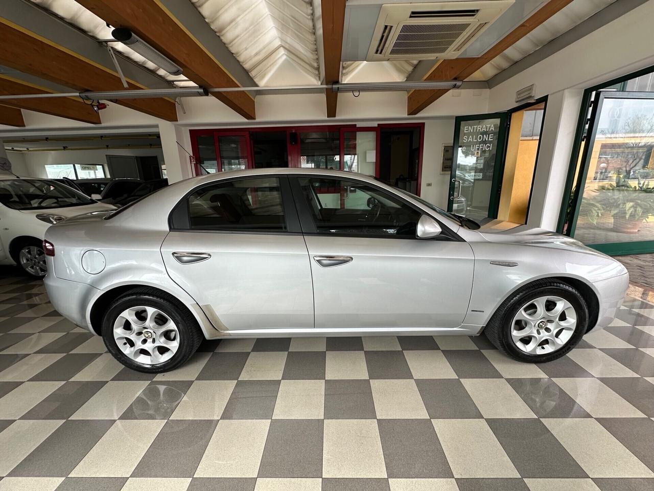 Alfa Romeo 159 1.9 JTDm 16V Distinctive