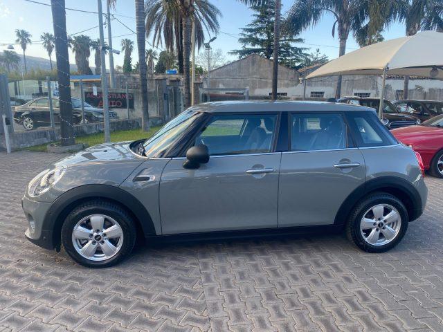 MINI One 1.5 One D Business 5 porte **NEOPATENTATI**