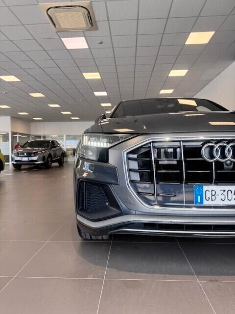 Audi Q8 50 TDI 286 CV MHEV tiptronic 2020