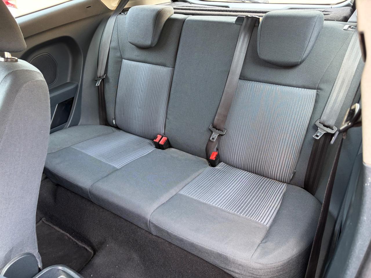 Ford Fiesta 1.2 82CV