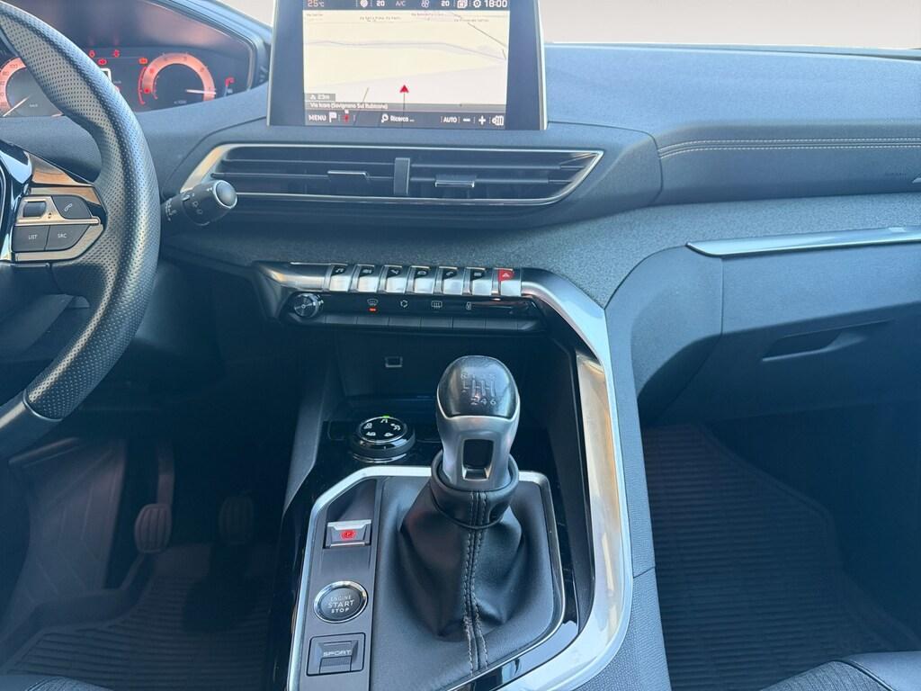 Peugeot 3008 II 2016 1.5 bluehdi 130CV GT Line