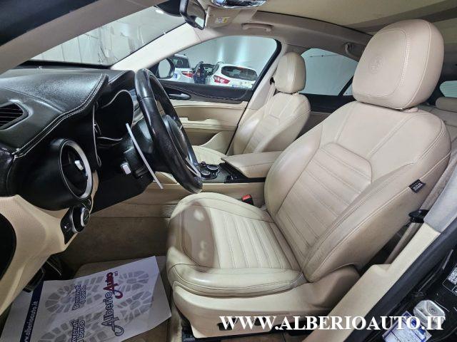 ALFA ROMEO Stelvio 2.2 Turbodiesel 210 CV AT8 Q4 Executive + TETTO