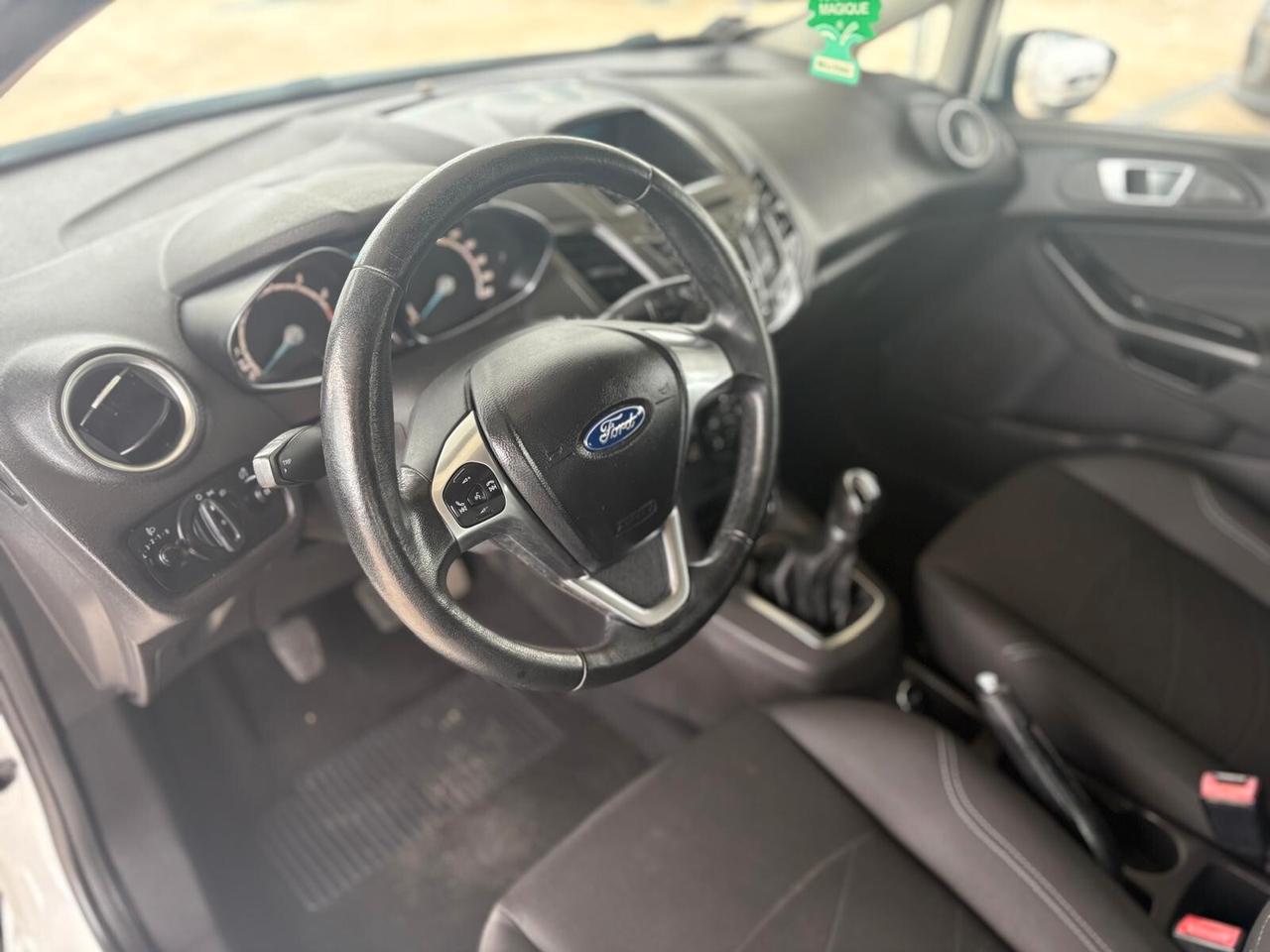 Ford Fiesta 1.0 80CV 5 porte Business