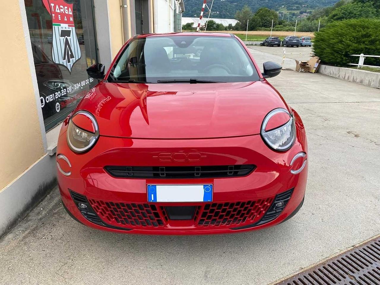 Fiat 600e Red