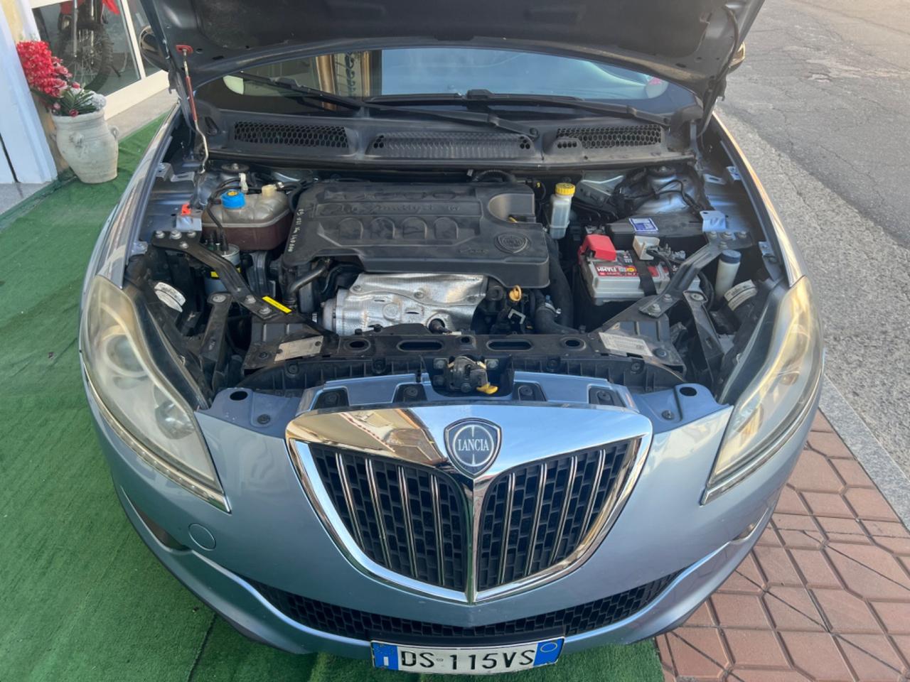 Lancia Delta 1.6 MJT DPF Platino