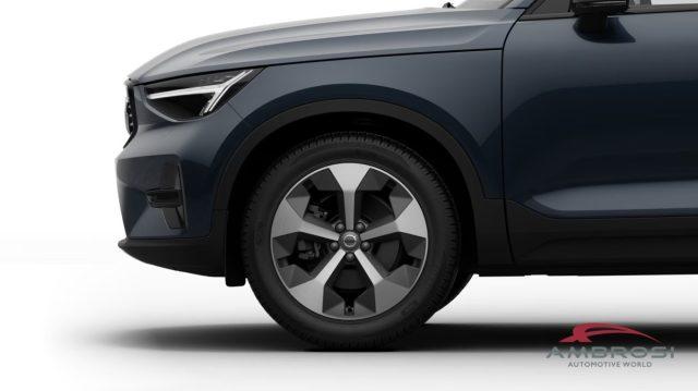 VOLVO XC40 B3 Mild hybrid Benzina Plus Dark
