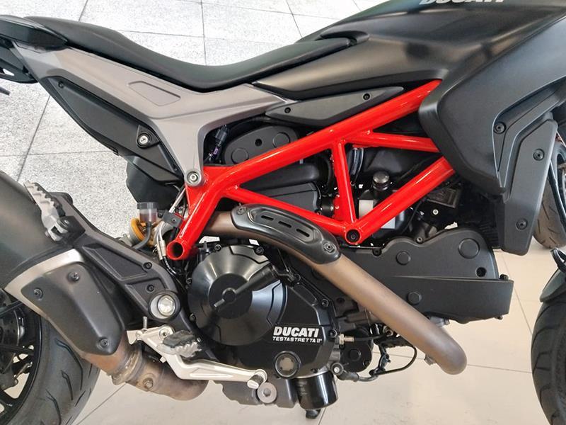 Ducati Hypermotard 821 Abs