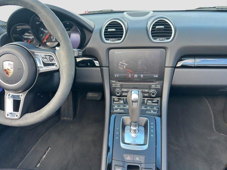 Porsche 718 Spyder Boxster 2.0 Style Edition