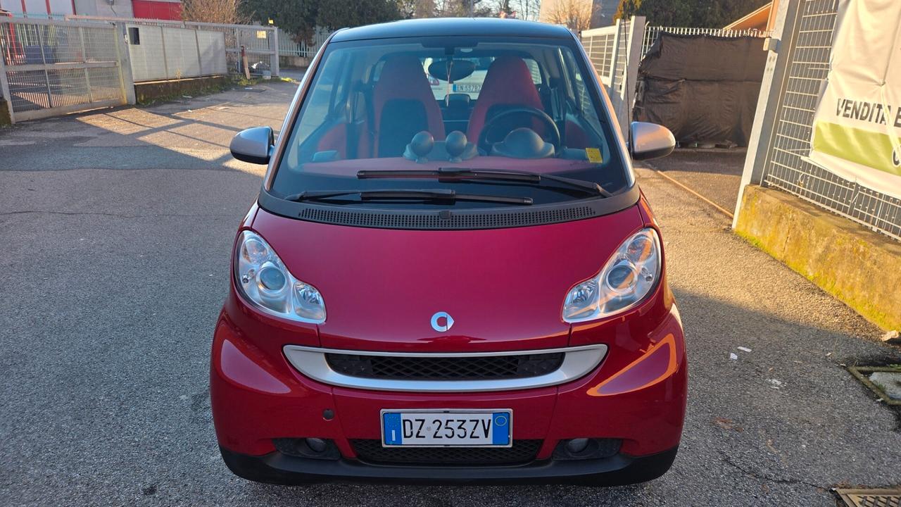 Smart ForTwo 1000 52 kW MHD coupé passion
