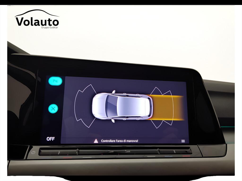 VOLKSWAGEN Golf VIII 2020 - Golf 1.5 tgi Life 130cv