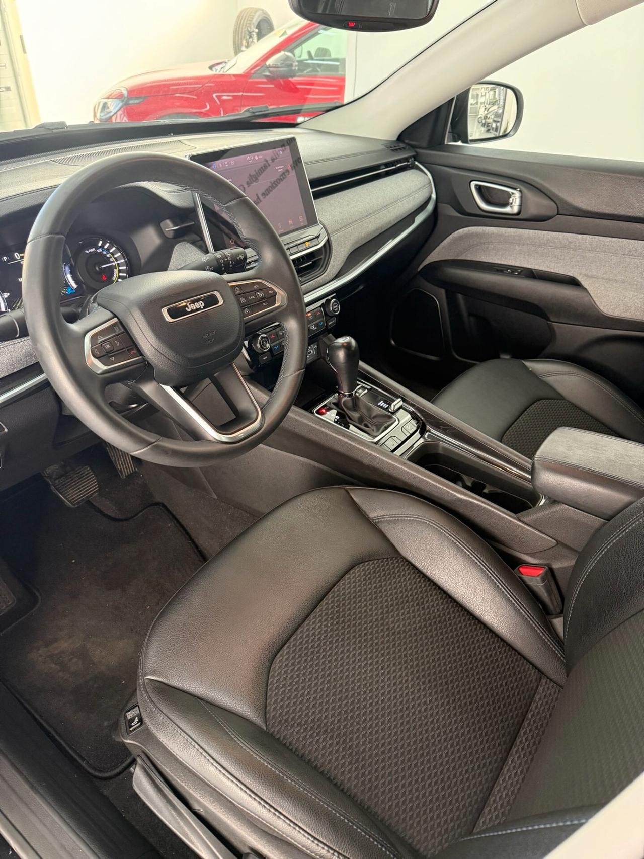 Jeep Compass 1.3 Turbo T4 190 CV PHEV AT6 4xe Business