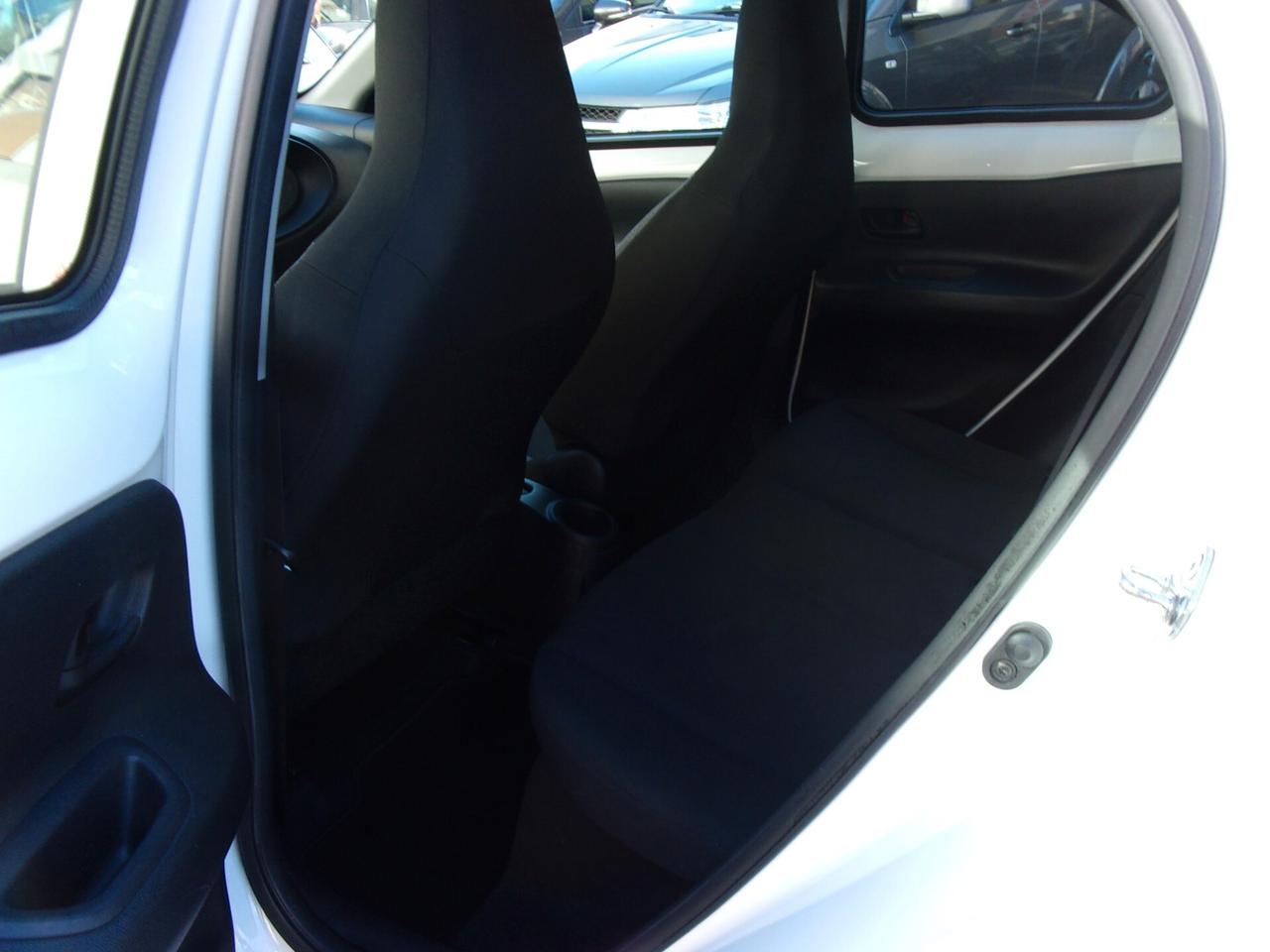 Toyota Aygo X 1.0 VVT-i 72 CV 5 porte Trend Air