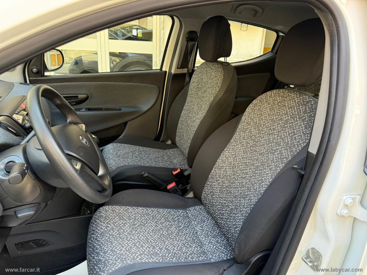 LANCIA Ypsilon 1.0 FireFly 5pS&S Hyb. Eco Silv.