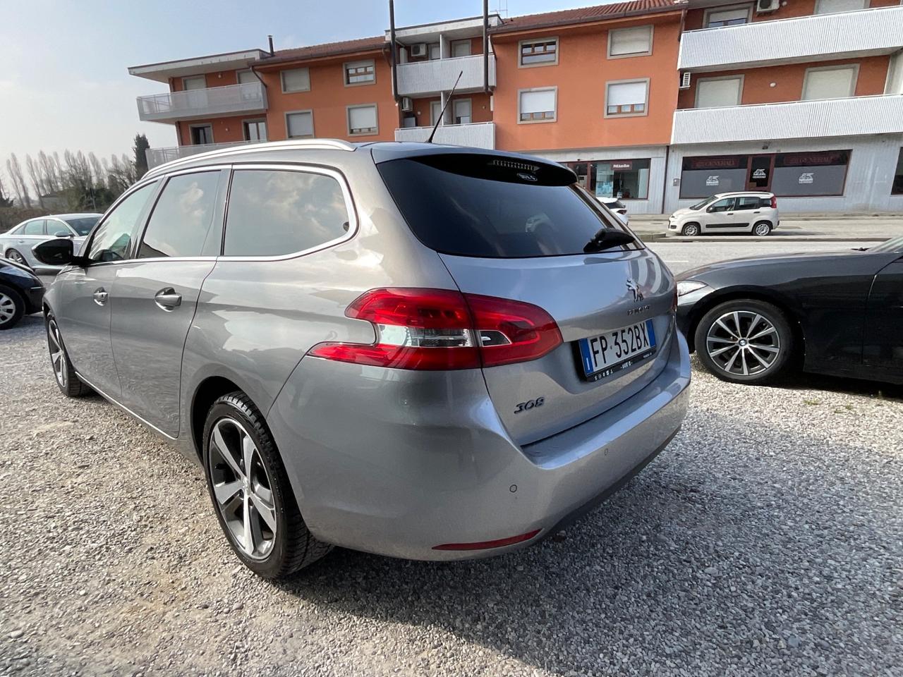 Peugeot 308 BlueHDi 120 S&S EAT6 GT Line