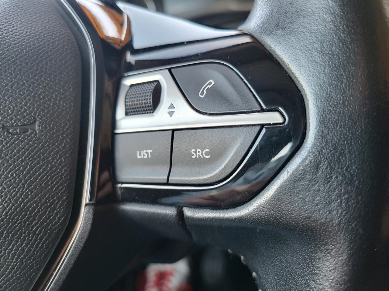 Peugeot 2008 PureTech Turbo 130 S&S Allure