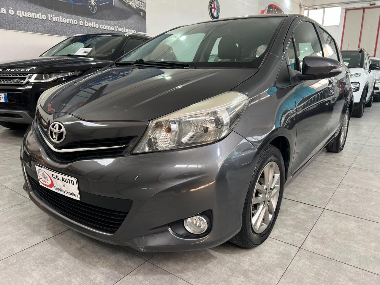 Toyota Yaris 1.0 69 CV - LOUNGE - 2014
