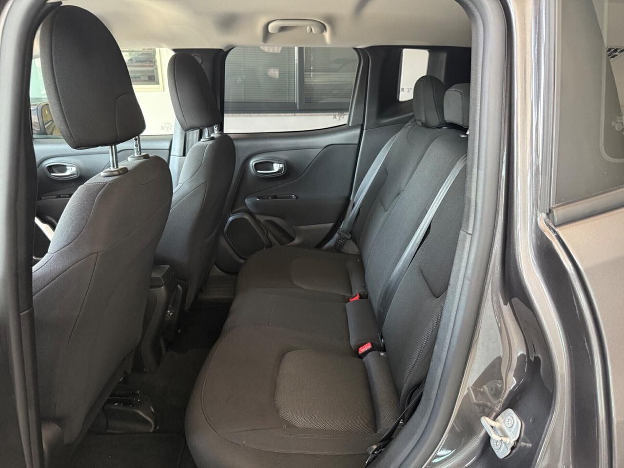 Jeep Renegade 1.6 Mjt DDCT 120 CV S