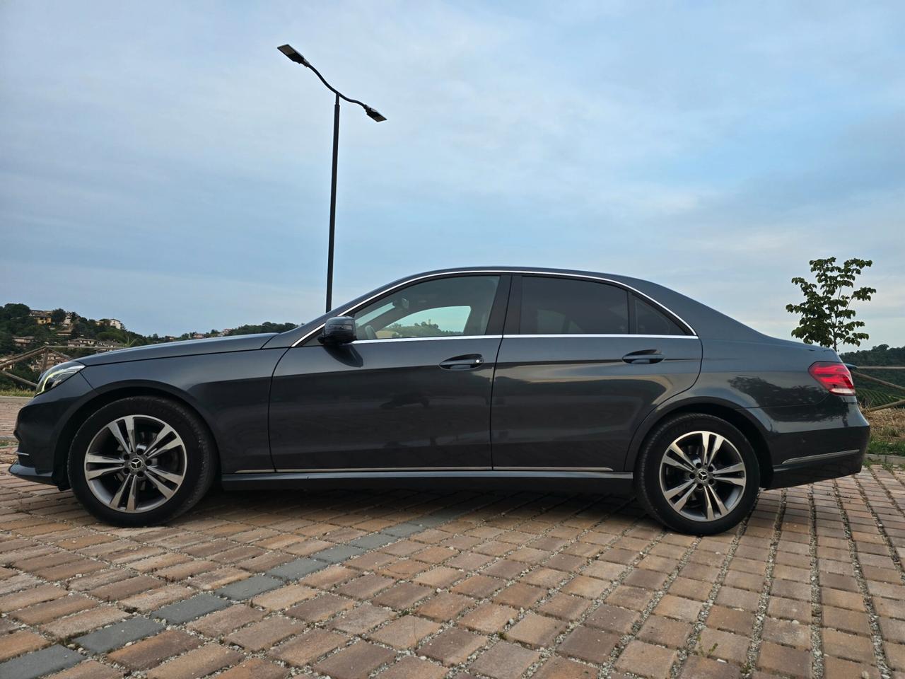 Mercedes-benz E 220 BlueTEC Sport