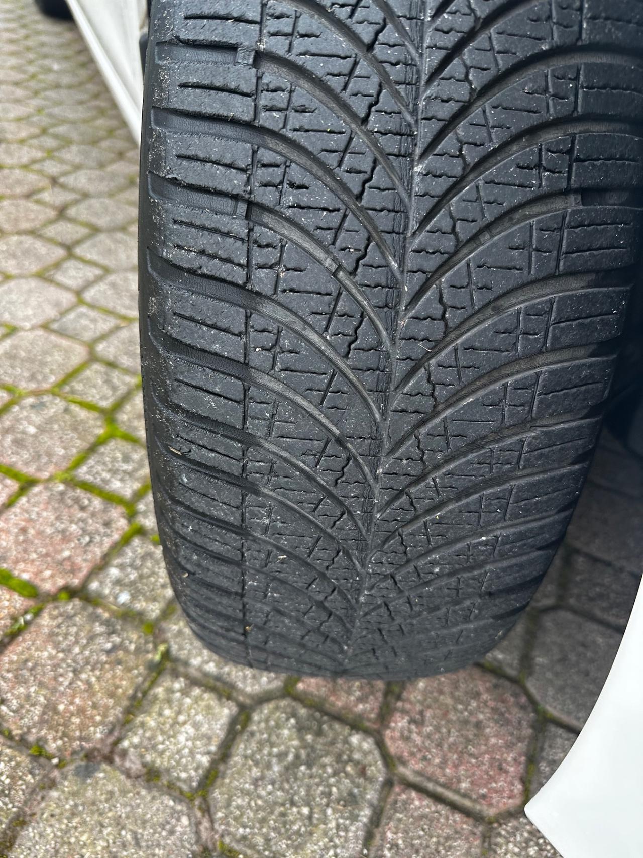 Volkswagen Golf 1.6 TDI DPF 5p. Highline