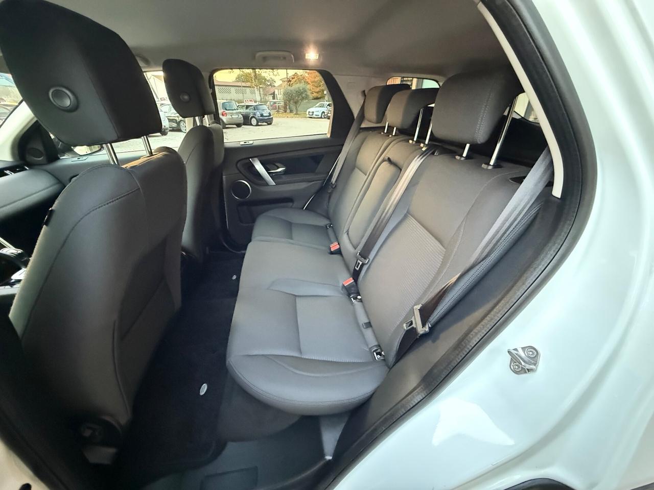 Land Rover Discovery Sport 2.0 TD4 180 CV AWD Auto