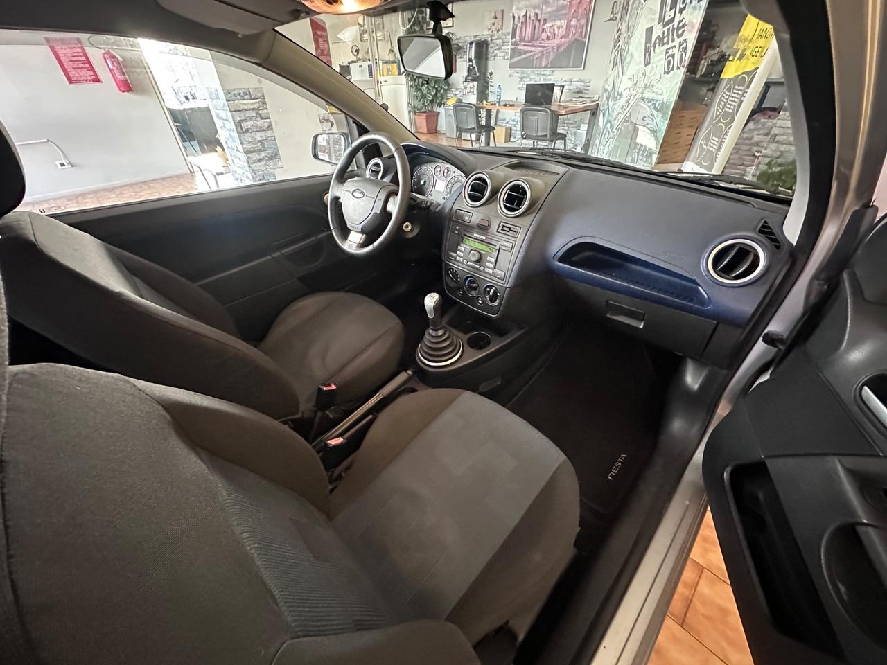 Ford Fiesta 1.2benz. 151.000km