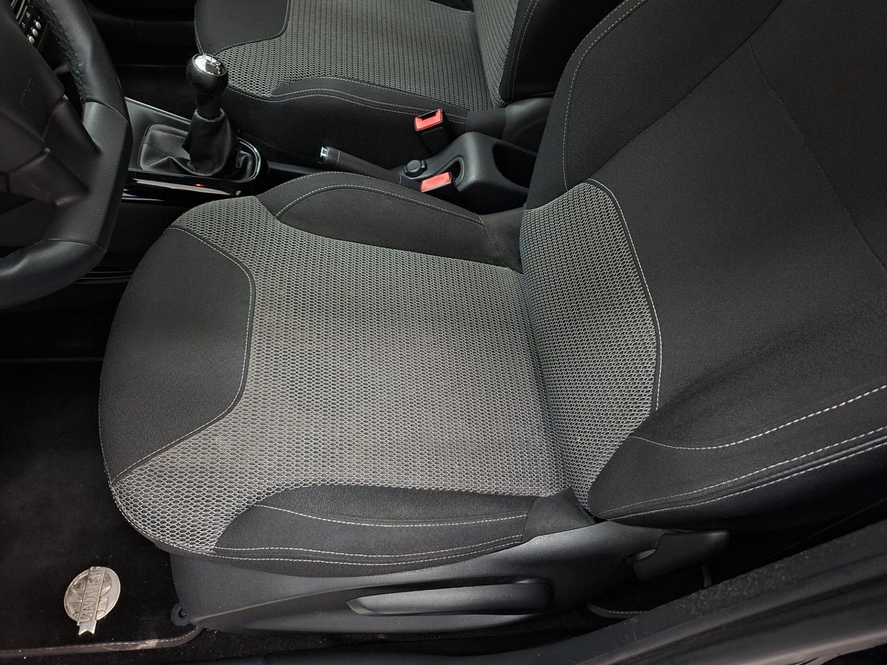 Citroen C3 1.2 VTi 82cv Vanity Fair 10