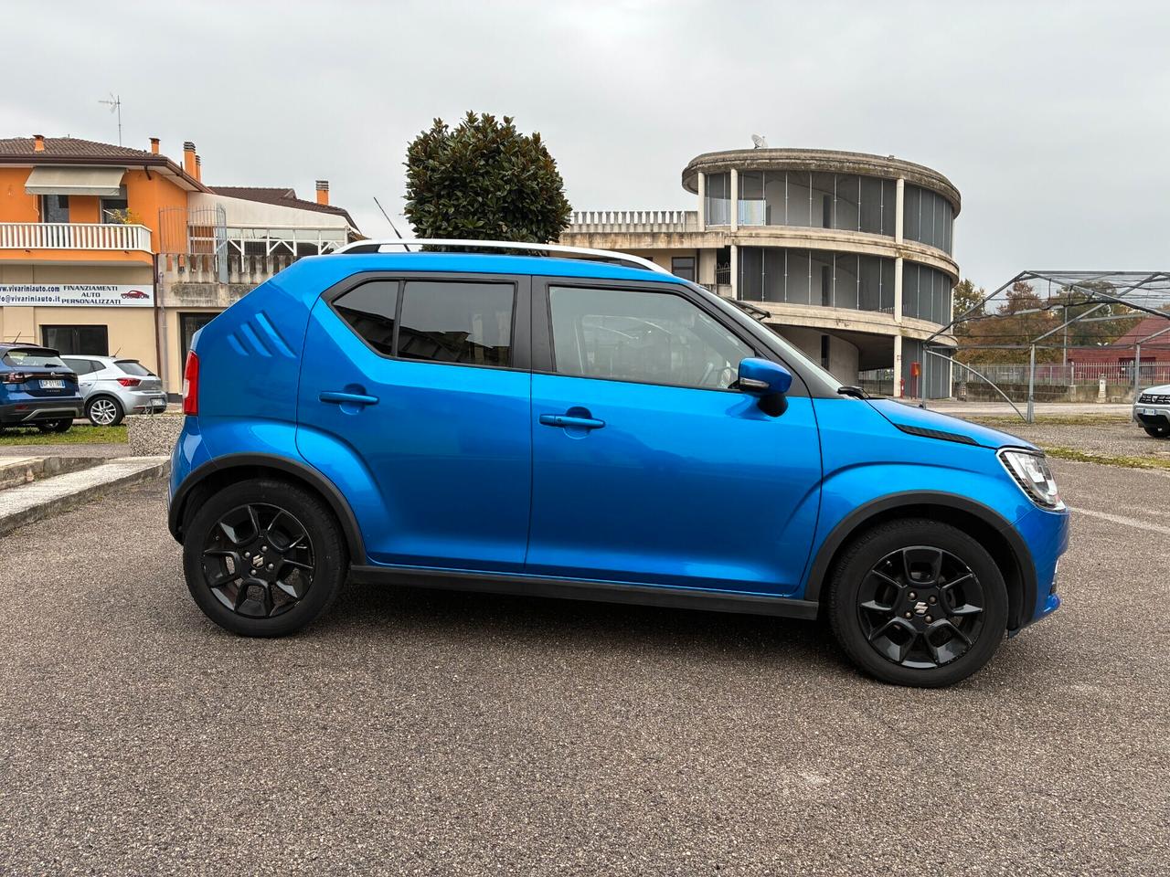 Suzuki Ignis 1.2 Hybrid Top